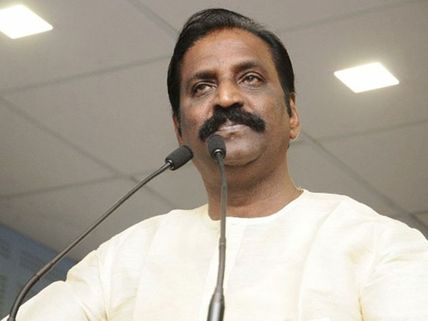 చిన్మయి లైంగిక వేధింపుల ఆరోపణలపై వైరముత్తు స్పందన!