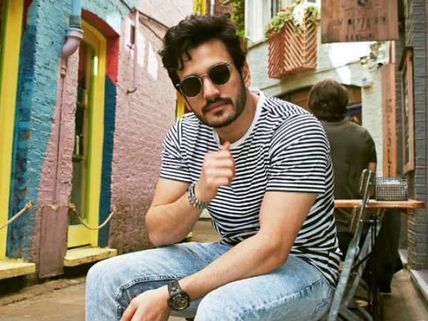 మజ్నులో అఖిల్ మరో సర్‌ప్రైజ్.. సాంగ్ మొత్తం షర్ట్ లేకుండా!