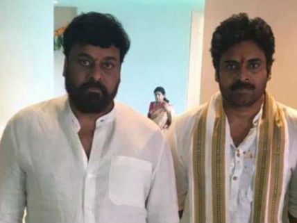 తమ్ముడు కోసం మెగాస్టార్ గెస్ట్ రోల్.. పంచెకట్టుతో పవన్, చిరు.. మెగా హీరోల ఫొటో వైరల్!