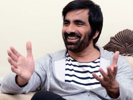 రూట్ మార్చి కొట్టేస్తున్నాడు.. అప్పుడే 100 సినిమాలా?.. రవితేజ