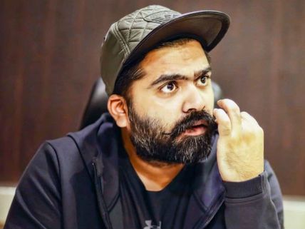 కుమారుడి సినిమా గొడవ.. 14 ఏళ్ళైనా వదిలిపెట్టని హీరో తండ్రి.. ఏం జరిగిందంటే!