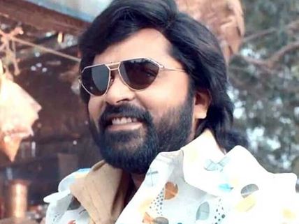 సినిమా అట్టర్ ప్లాప్ అందుకే, కథలో వేలు పెట్టాడు.. కోర్టుకెక్కిన హీరో!