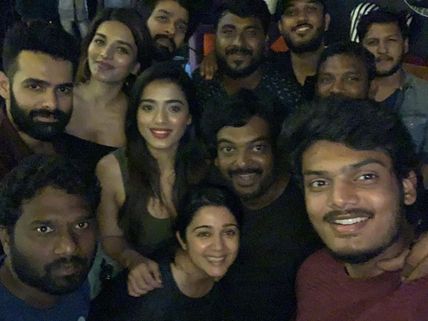  గోవాలో పార్టీ చేసుకున్న ‘ఇస్మార్ట్ శంకర్’ మూవీ టీమ్