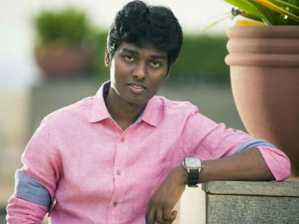 భోజనం, టాయిలెట్లు కావాలని అడిగితే.. బూతులు తిట్టిన క్రేజీ డైరెక్టర్.. కేసు నమోదు చేసిన నటి!