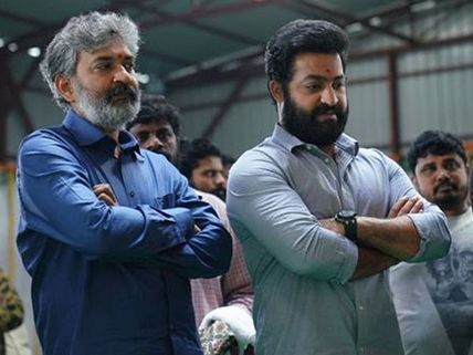 RRR: విసిగిపోయిన రాజమౌళి, ఎన్టీఆర్‌కు ఈమెను సెట్ చేస్తున్నారా? 