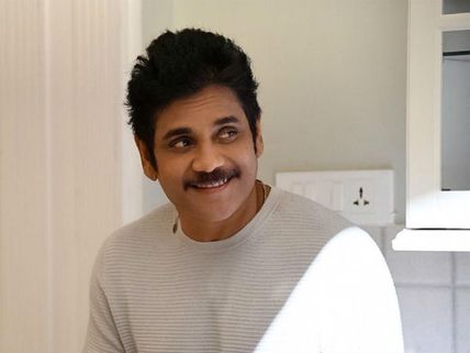 నాగార్జున నిర్ణయం వెనుక ఆంతర్యమేంటో!  చిరంజీవి, ప్రభాస్‌తో పెట్టుకోవడం ఎందుకనే ఇలా చేస్తున్నారా..? 