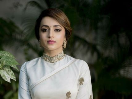 ఉత్కంఠ రేపుతున్న హీరోయిన్ త్రిష 60వ మూవీ ట్రైలర్