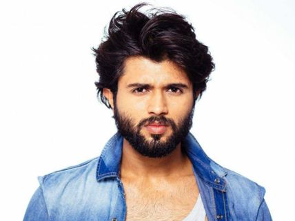 మెగాస్టార్ టైటిల్‌‌తో విజయ్ దేవరకొండ డేరింగ్.. నెక్ట్స్ మూవీ స్టోరి అదేనట!