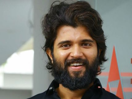 నా మైండ్‌ అంతా అదోలా.. ప్రతీచోట ఏడుస్తున్నాను.. రష్మికను చూస్తే.. విజయ్ దేవరకొండ