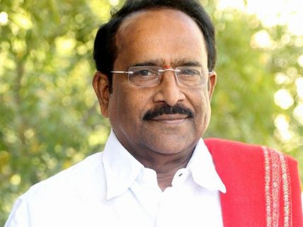 'ఎన్టీఆర్‌ని చూసి భయమేసింది.. రాఘవేంద్ర రావు, మోహన్ బాబు ఫోర్స్ చేశారు'