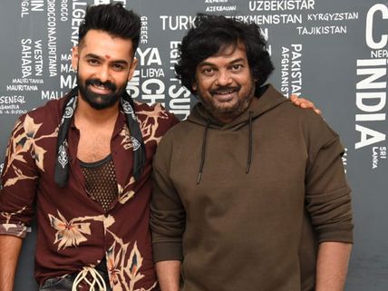 పూరీని వదులుకున్న రామ్‌కు కోలుకోలేని షాక్.. నమ్ముకున్న డైరెక్టర్ చేతులెత్తేశాడట.!