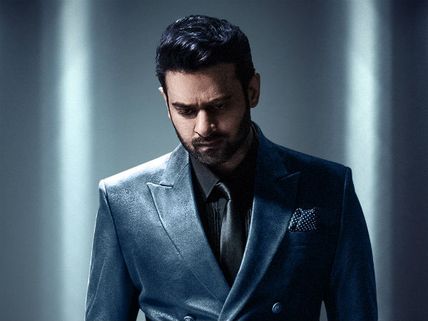  హ్యాపీ బర్త్ డే డార్లింగ్ ప్రభాస్: బాహుబలితో హాలీవుడ్ రేంజ్.. సాహోతో బాక్సాఫీస్ స్టామినా