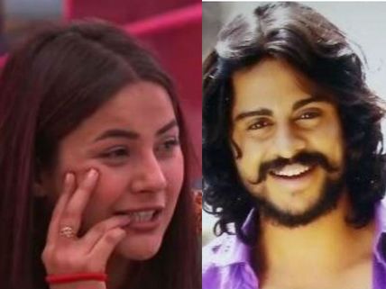 పాకిస్థాన్ టెర్రరిస్టులా? థియేటర్లో జాతీయ గీతానికి అగౌరవం.. ప్రేక్షకులపై హీరో, హీరోయన్ల ఫైర్