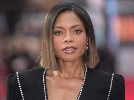  ఆ సూపర్‌స్టార్ నా స్కర్ట్‌లో చేయిపెట్టి.. డైరెక్టర్ కళ్ళప్పగించి చూస్తూ.. 