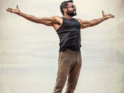 ఆకాశం నీ హద్దురా.. ఈసారైన సూర్య హిట్ కొడతాడా?