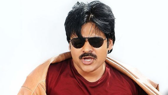  ‘పింక్’ రీమేక్ అప్‌డేట్స్: టాలెంటెడ్ హీరోయిన్ కన్ఫార్మ్.. ప్రస్తుతానికి పవన్‌తో పని లేదట.! 