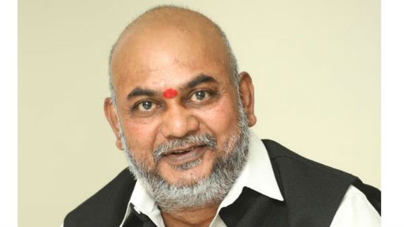 రాంగోపాల్ వర్మతోనే కాదు.. రాజమౌళితో కూడా సినిమా తీస్తా.. నిర్మాత గురురాజ్