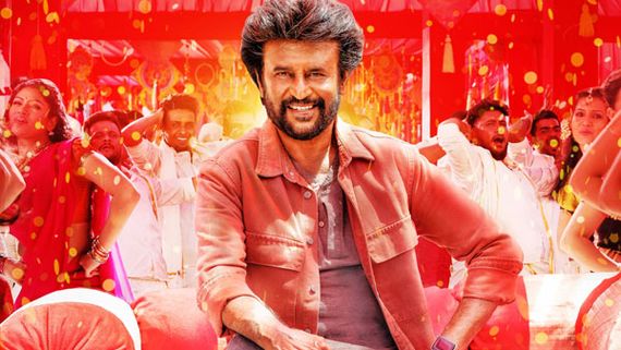రెండో రోజూ దర్బార్ జోరు.. భారీగా కొల్లగొట్టనున్న తలైవా