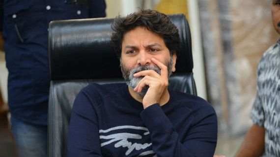  స్థానం ఇవ్వగలం.. స్థాయిని తెచ్చుకోవాలి.. అదే అల వైకుంఠపురములో థీమ్.. త్రివిక్రమ్ కామెంట్స్