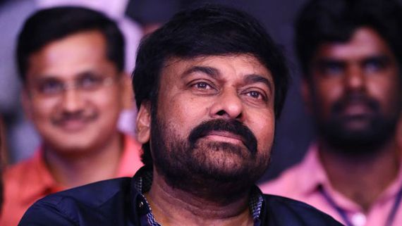 మొక్కే కదా అని వదిలేస్తే.. చిరు పోస్ట్ వైరల్