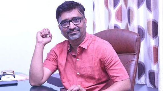 ఈ దేశాన్ని రాముడు పాలిస్తున్నా కరోనాపై ఇదే చెప్పేవాడు.. దర్శకుడి సెన్సేషనల్ కామెంట్స్