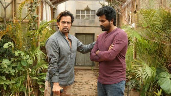 జెంటిల్‌మెన్‌లా శక్తి మూవీ.. విద్యావ్యవస్థపై విమర్శనాస్త్రం.. 