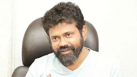 క‌రోనాపై పోరాటం: కదలివస్తున్న సినీలోకం.. డైరెక్టర్ సుకుమార్ విరాళం
