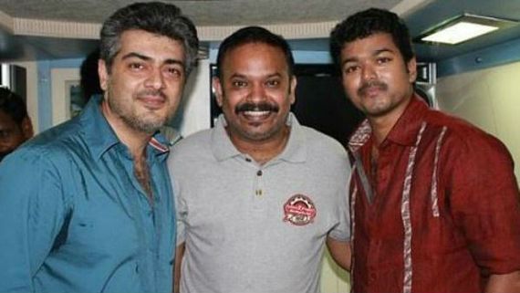 అజిత్-విజయ్ పిక్ వైరల్.. ప్రేమను పంచండి ద్వేషాన్ని ఆపండి.. దర్శకుడి కామెంట్స్