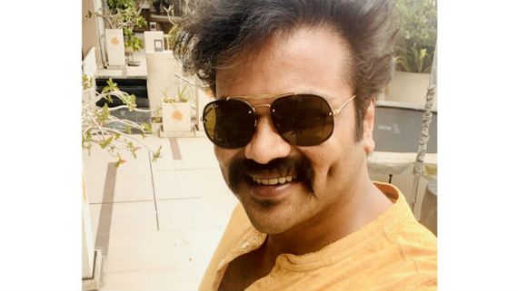  ఇంట్లో మీలాగే ఉండండి.. మంచు మనోజ్ న్యూ లుక్ వైరల్