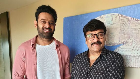  చిరంజీవి, ప్రభాస్ కాంబినేషన్‌లో మూవీ.. కథకు తుది మెరుగులు దిద్దుతోన్న యంగ్ డైరెక్టర్