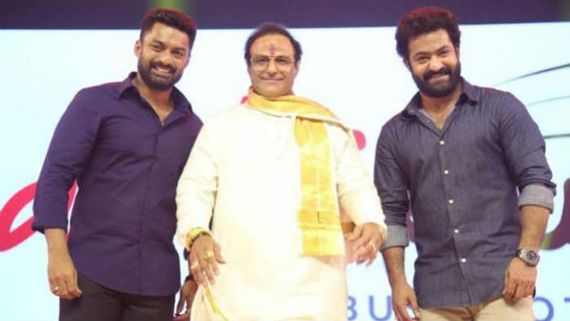  ఆచార్య ఎఫెక్ట్.. జూ.ఎన్టీఆర్, బాలకృష్ణ కాంబో సెట్టయ్యే ఛాన్స్.. కళ్యాణ్ రామ్ ఏమన్నారంటే?