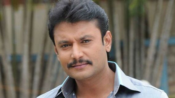 ప్రముఖ హీరో భార్యకు కరోనా వైరస్.. క్లారిటీ ఇచ్చిన సతీమణి