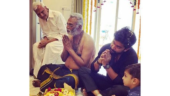 ఒకే ఫ్రేమ్‌లో నాలుగు తరాలు.. ఇంట్రెస్టింగ్ ఫోటో షేర్ చేసిన నాని