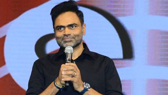 స్టార్ హీరోలు రిజెక్ట్ చెయడంతో... వెబ్ సిరీస్ వైపు అడుగులు వేస్తున్న మహేష్ డైరెక్టర్!
