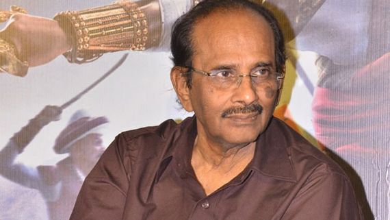 రాజమౌళి డ్రీమ్ ప్రాజెక్ట్.. ముందు అమీర్ ఖాన్ కోసం రాస్తున్నా విజయేంద్ర ప్రసాద్!