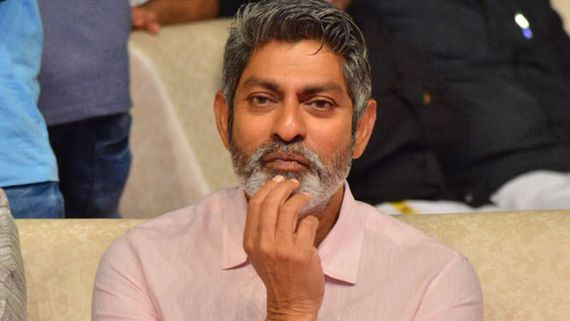 మెగాస్టార్ మూవీలో జగపతిబాబు పవర్ఫుల్ రోల్.. ఆ పాత్రకు ఆయనే కరెక్ట్!