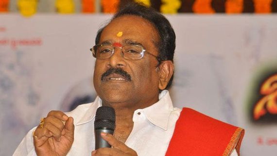 చంద్రమోహన్ ఓ పీనాసి.. ఫోన్ చేస్తే పెట్టేయ్ రా అన్నాడు.. పరుచూరి గోపాలకృష్ణ కామెంట్స్