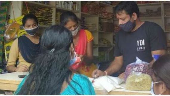 కరోనా దెబ్బకు కిరాణం షాపు తెరిచిన దర్శకుడు.. లాక్‌డౌన్‌తో సినిమా కష్టాలు