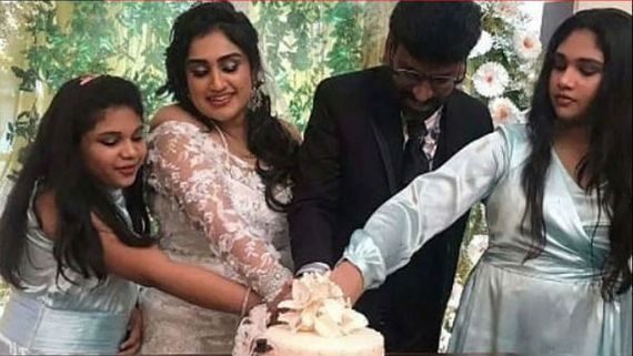  ఇది మన జీవితం.. మనకు నచ్చినట్టుగా బతకాలి..వనిత మూడో పెళ్లిపై కూతురి రియాక్షన్ 