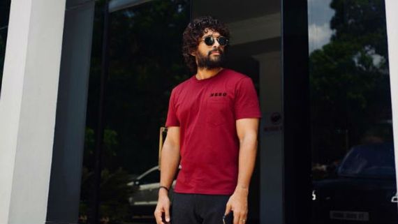  న్యూ లుక్కుతో అదరగొట్టిన స్టైలిష్ స్టార్.. చాలా రోజుల తరువాత..