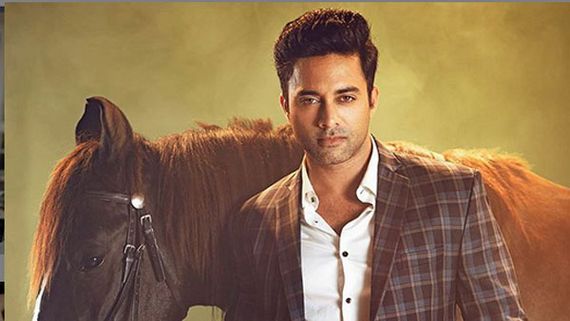  నవదీప్ అమాయకుడట.. నాటి ఫోటో షేర్ చేసిన హీరో