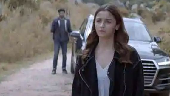 RRR బ్యూటీకి మరో దెబ్బ.. చెత్తలోనే అతి చెత్త సినిమా.. మరీ ఇంత దారుణమా..?