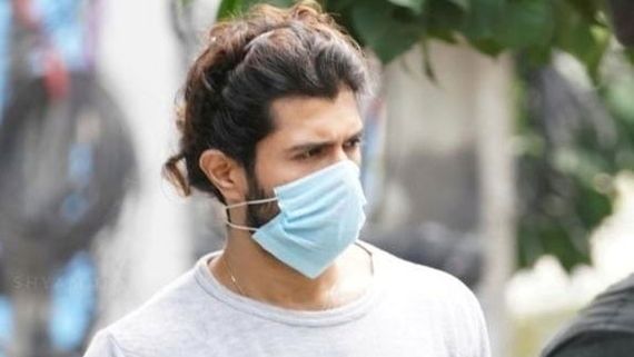 అందుకే మరి యూత్ ఐకాన్.. విజయ్ దేవరకొండ పిక్స్ వైరల్