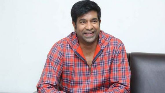 మహేష్ బర్త్ డే విషెస్.. ఉబ్బితబ్బిబైన కమెడియన్