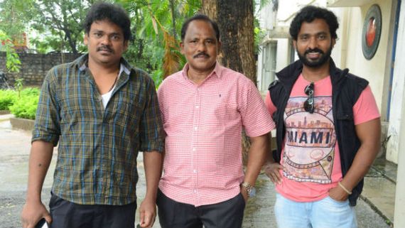 జర్నలిస్టుగా బాధ్యతగా, బాధతో రాంగ్ గోపాల్ వర్మ రూపొందించా: దర్శక, నిర్మాత ప్రభు