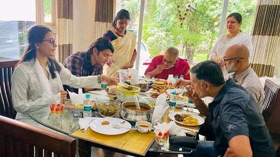 బావ మహేష్‌కు జబర్దస్త్ దావత్.. గ్రాండ్‌గా సుధీర్ బాబు భార్య బర్త్‌డే.. ఫ్యామిలీ ఫోటోలు వైరల్ 