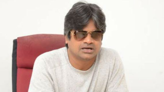 నీ నోట్లో చక్కెర పొయ్య..ఆ దర్శకుడు అన్న మాటతో గాల్లో తేలిపోయిన హరిష్ శంకర్