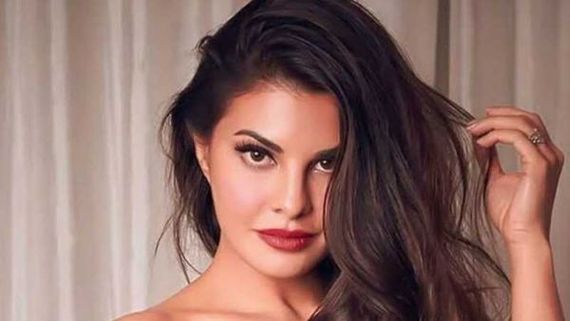 మంటపెట్టిన శ్రీలంక భామ.. నగ్నంగా కనిపించడంతో అంతా షాక్.. జాక్వెలిన్ పిక్ వైరల్