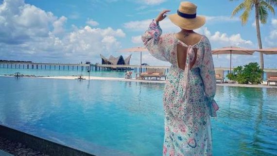  సమంత కూడా అక్కడికే చెక్కేసింది.. అదిరిపోయే ఫోటోతో రచ్చ