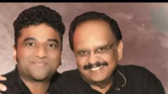 ‘రంగులద్దుకున్నా’.. ఎస్పీబీకి అంకితం.. దేవీ శ్రీ ప్రసాద్ ఎమోషనల్